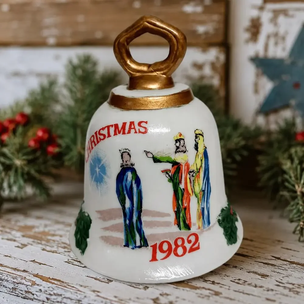 👸🏾🫅🏾🤴🏾1982 Christmas Bell 🔔Ornament Wise Men Nativity Decor Nostalgic